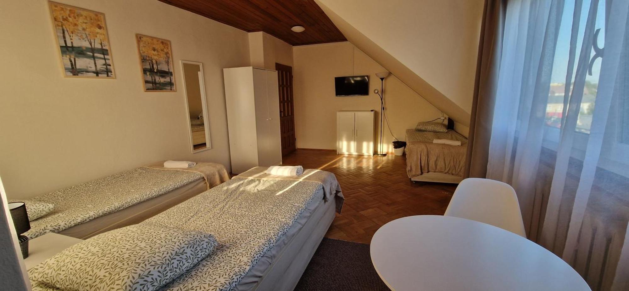 Hostel Milicka ヴロツワフ 部屋 写真
