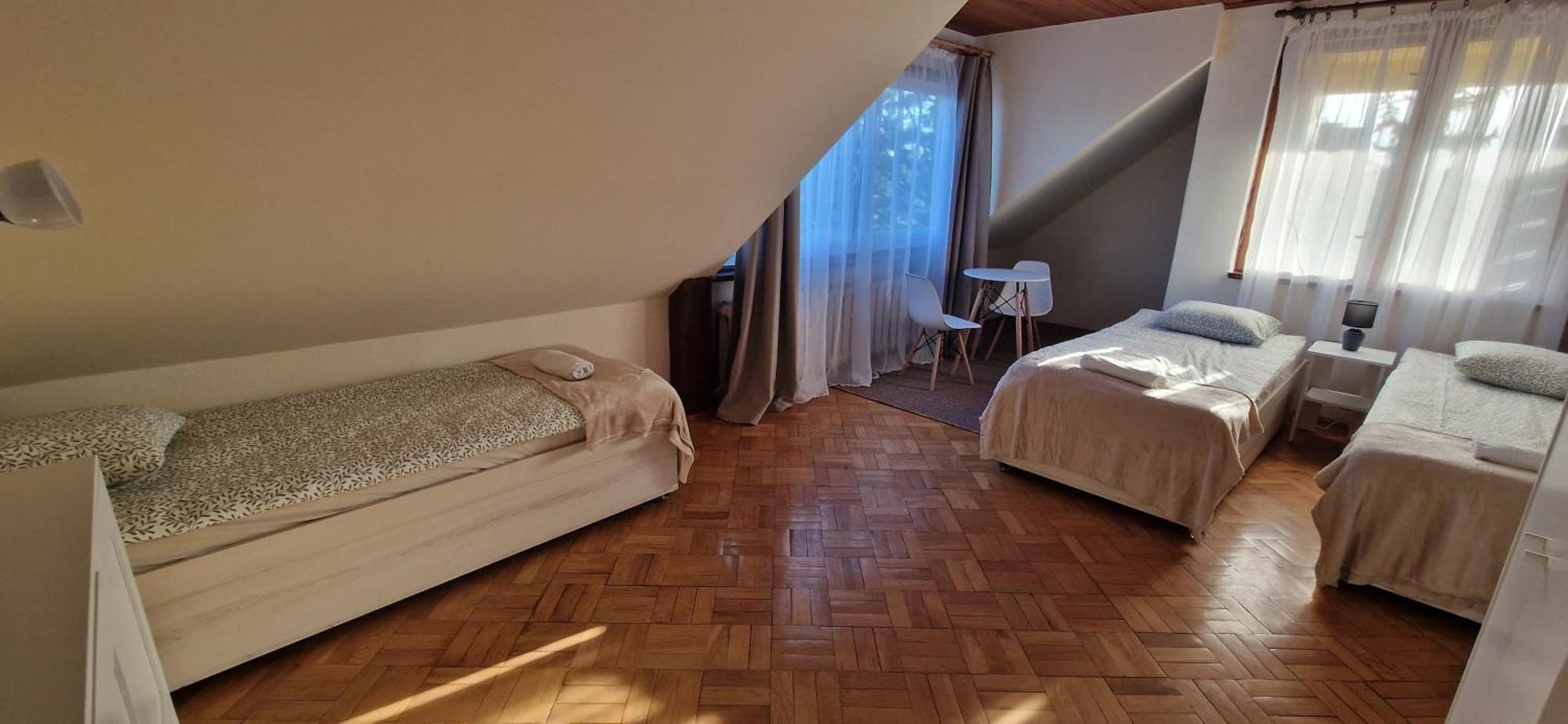 Hostel Milicka ヴロツワフ 部屋 写真